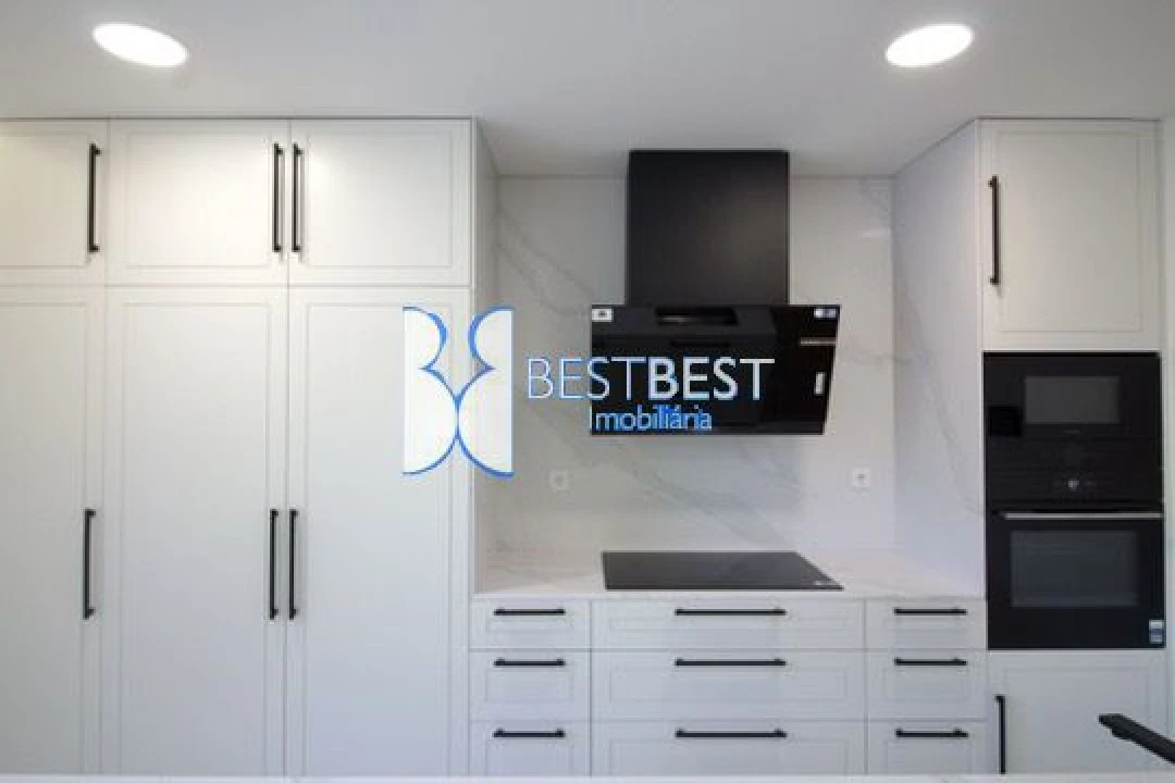 Moradia T3 para Venda em Barcelinhos Foto 5