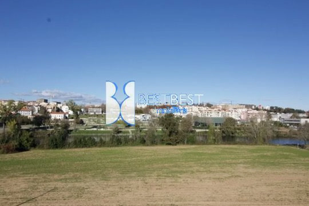 Moradia T3 para Venda em Barcelinhos Foto 25