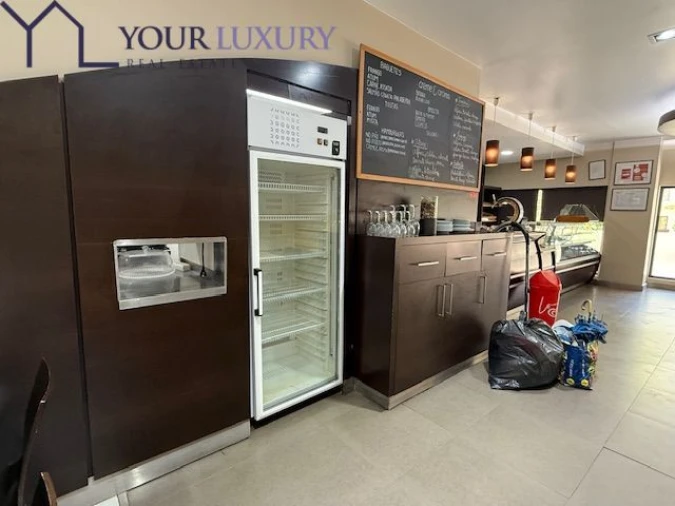 Loja para Venda em Alcabideche Foto 2