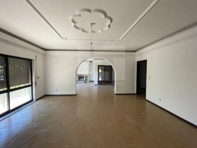 Prédio para Venda em Mangualde, Mesquitela e Cunha Alta