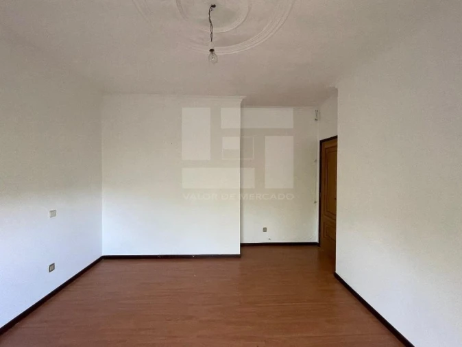 Prédio para Venda em Mangualde, Mesquitela e Cunha Alta Foto 8