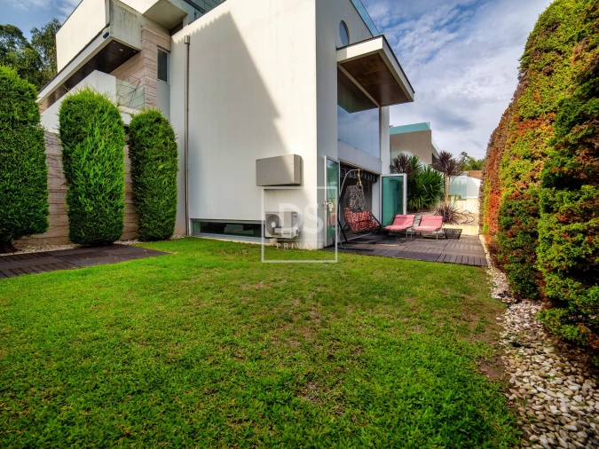 Moradia T3 para Venda em Póvoa de Varzim, Beiriz e Argivai Foto 28