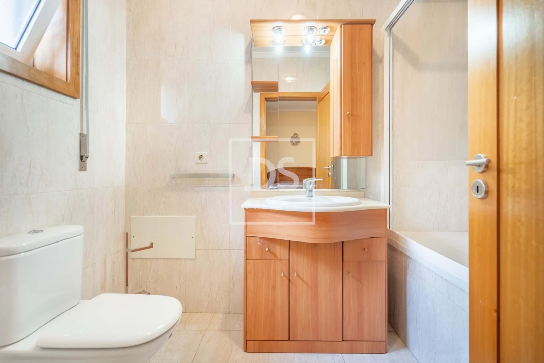 Moradia T4 para Venda em Póvoa de Varzim, Beiriz e Argivai Foto 31