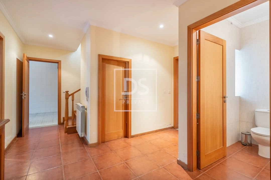 Moradia T4 para Venda em Póvoa de Varzim, Beiriz e Argivai Foto 11