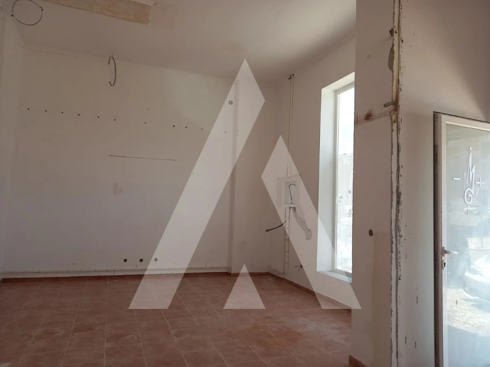 Loja para Venda em Alto do Seixalinho, Santo André e Verderena Foto 9