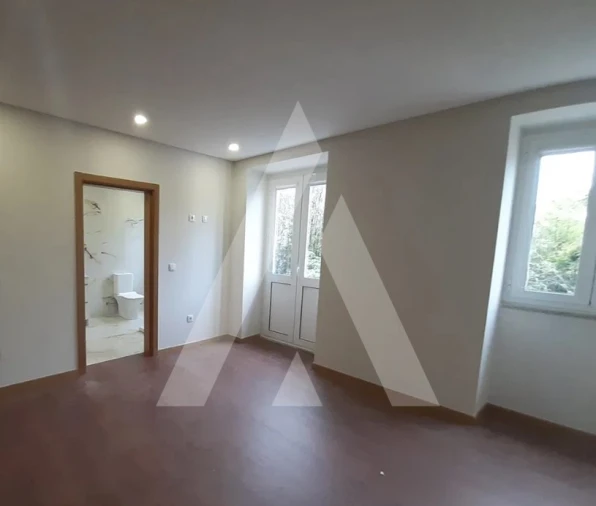 Moradia T3 para Venda em Pinheiro da Bemposta, Travanca e Palmaz Foto 5