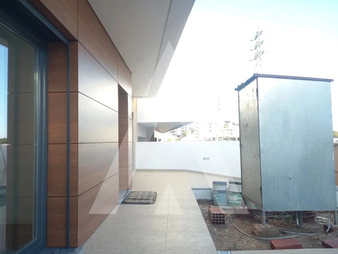 Moradia T5 para Venda em Charneca de Caparica e Sobreda Foto 29