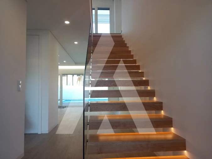 Moradia T5 para Venda em Charneca de Caparica e Sobreda Foto 2