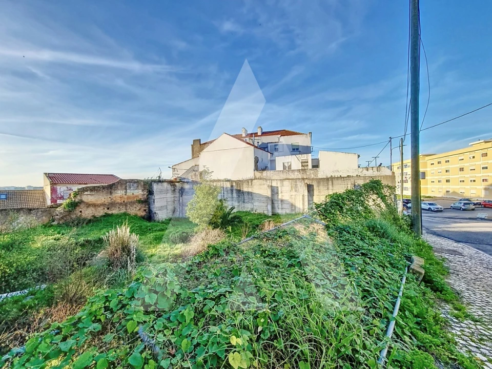 Terreno para Venda em Seixal, Arrentela e Aldeia de Paio Pires Foto 4