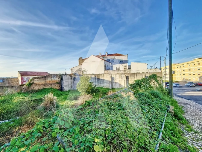 Terreno para Venda em Seixal, Arrentela e Aldeia de Paio Pires Foto 4