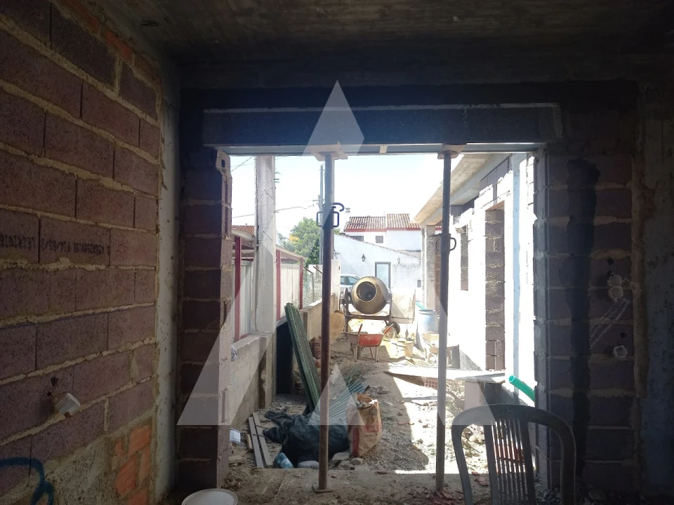 Moradia T4 para Venda em Fernao Ferro Foto 16