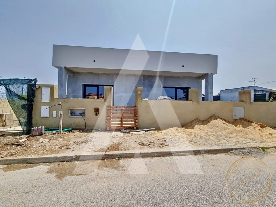 Moradia T4 para Venda em Fernao Ferro Foto 6