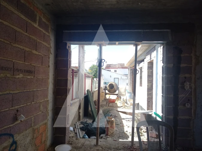 Moradia T4 para Venda em Fernao Ferro Foto 17