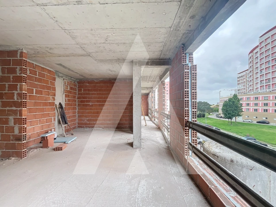 Apartamento T2 para Venda em Corroios Foto 8