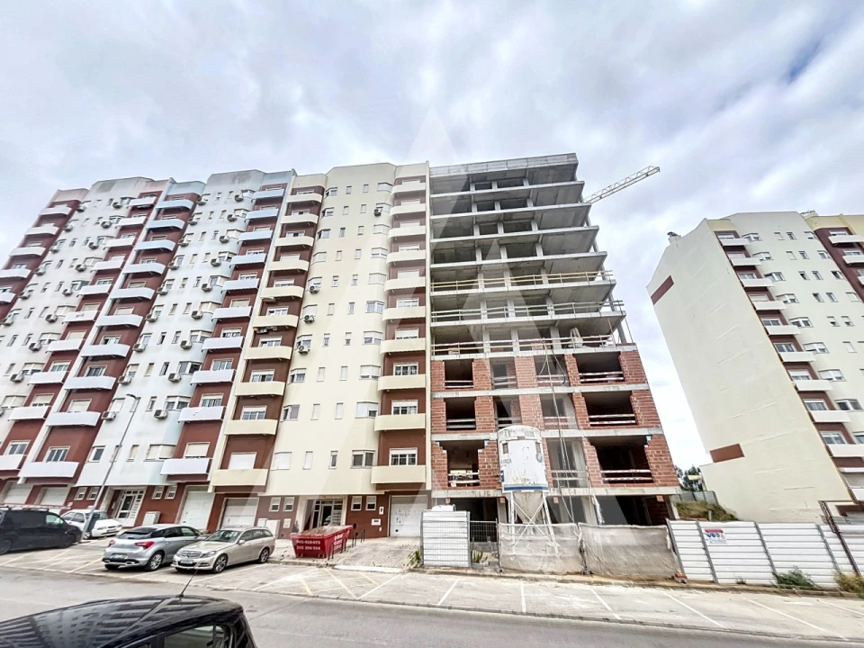 Apartamento T3 para Venda em Corroios Foto 25