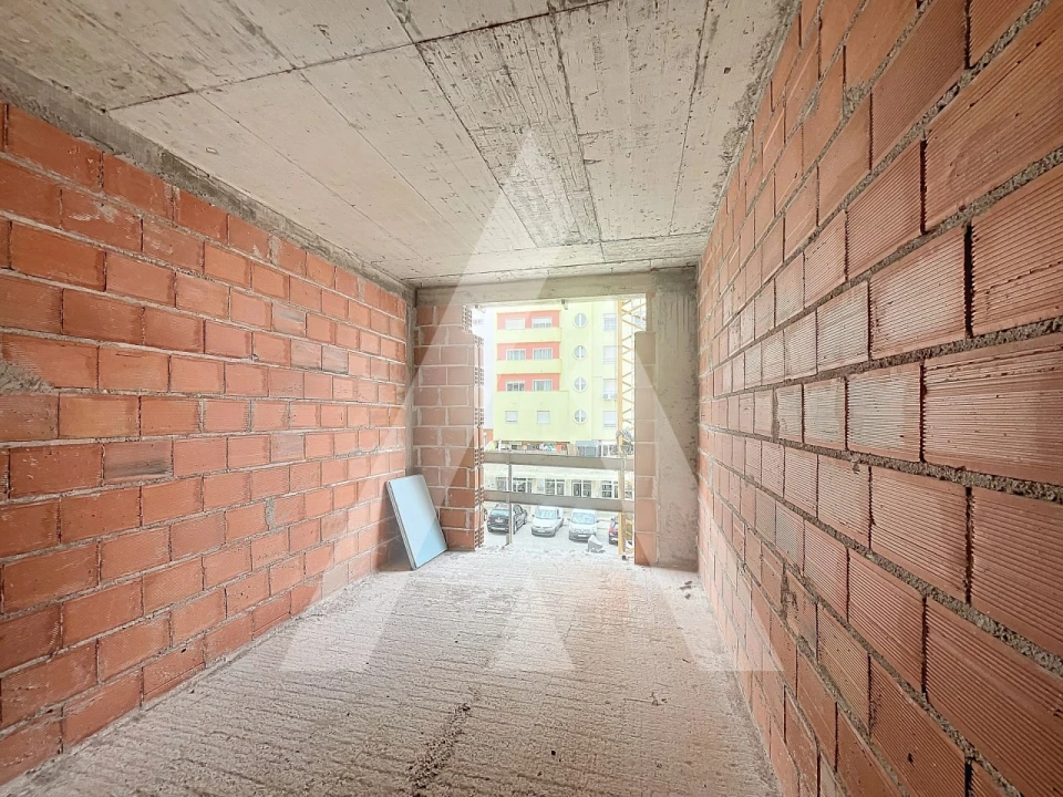 Apartamento T2 para Venda em Corroios Foto 24