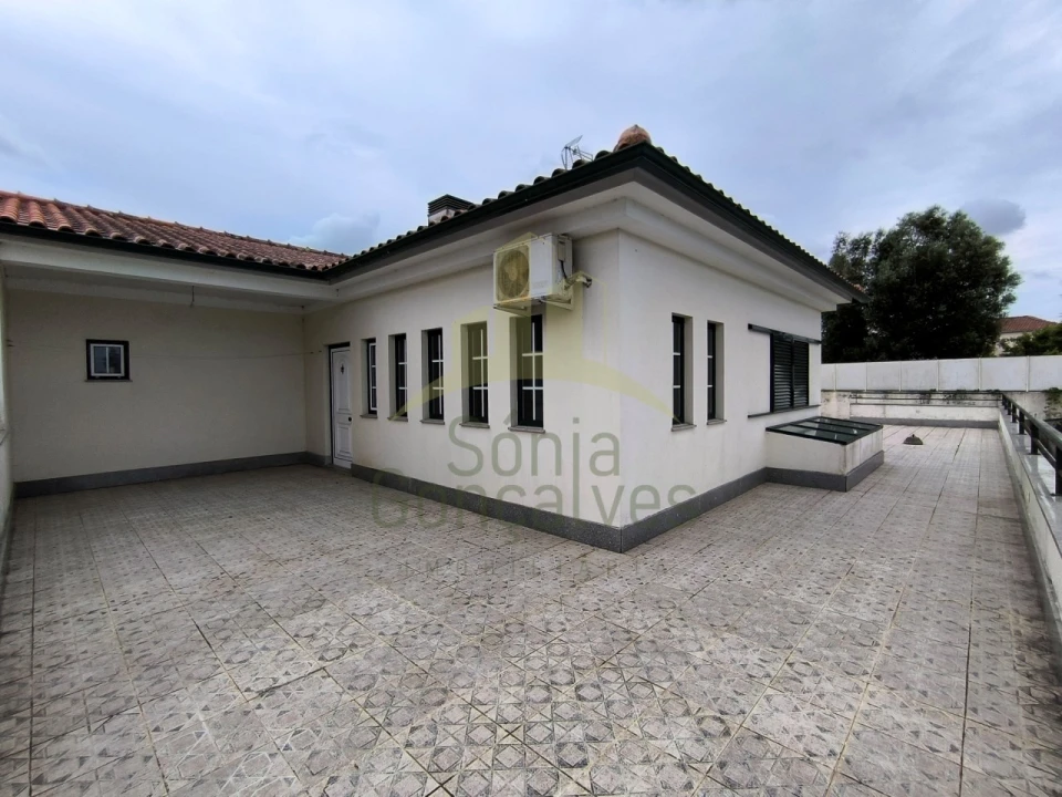 Moradia T3 para Venda em Geraz do Lima (Santa Maria, Santa Leocádia, Moreira), Deão Foto 32