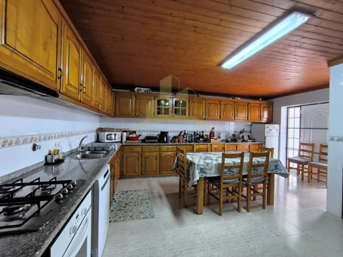 Moradia T3 para Venda em Geraz do Lima (Santa Maria, Santa Leocádia, Moreira), Deão Foto 5