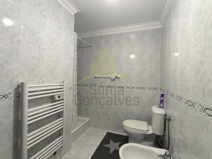 Moradia T3 para Venda em Geraz do Lima (Santa Maria, Santa Leocádia, Moreira), Deão Foto 8