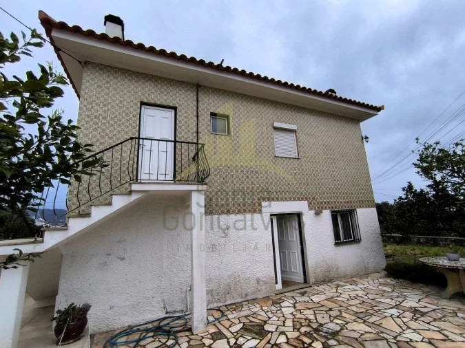 Moradia T3 para Venda em Cardielos e Serreleis Foto 2