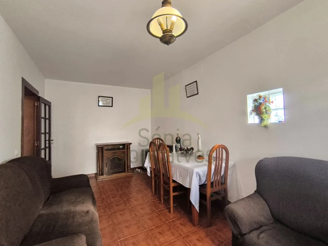 Moradia T3 para Venda em Cardielos e Serreleis Foto 9