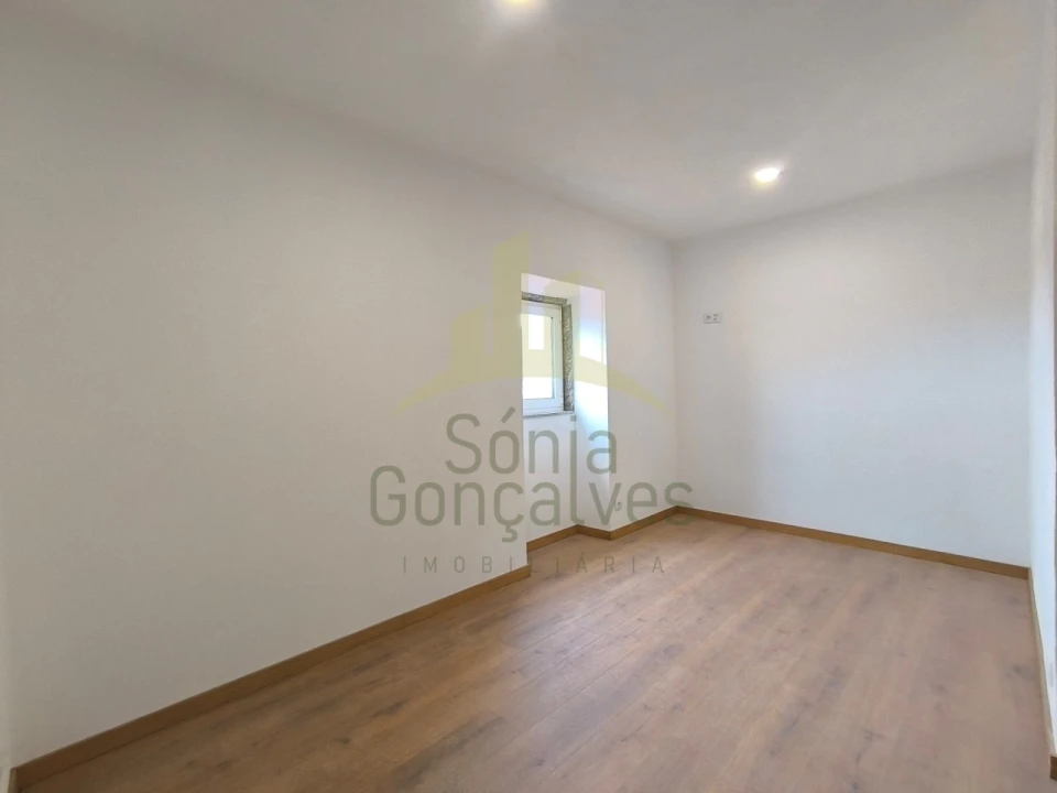 Moradia T3 para Venda em Subportela, Deocriste e Portela Susã Foto 9