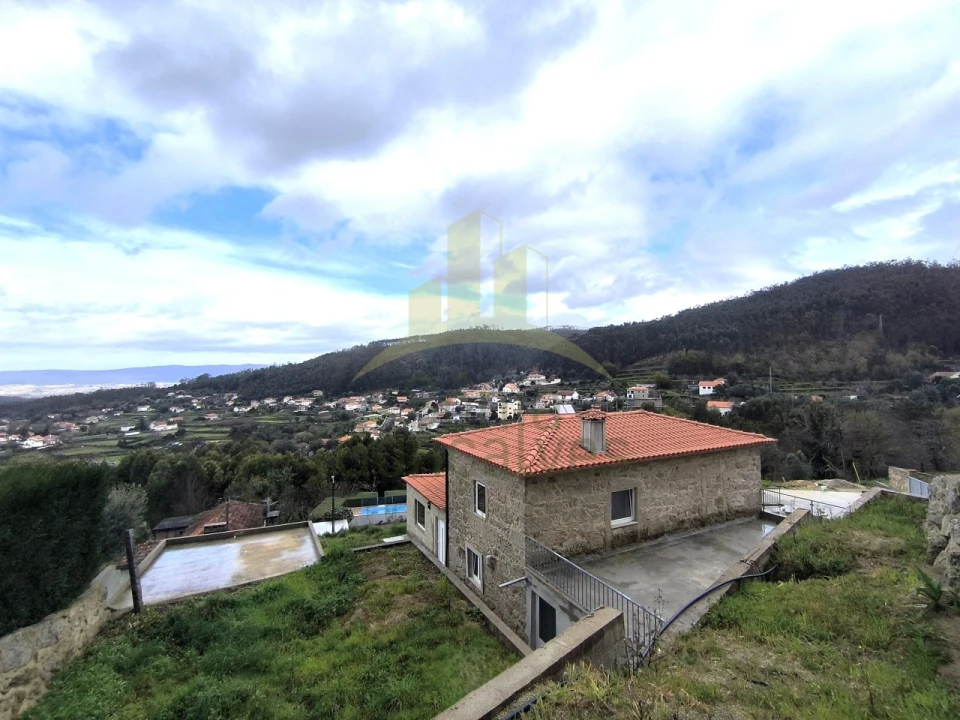 Moradia T3 para Venda em Subportela, Deocriste e Portela Susã Foto 15