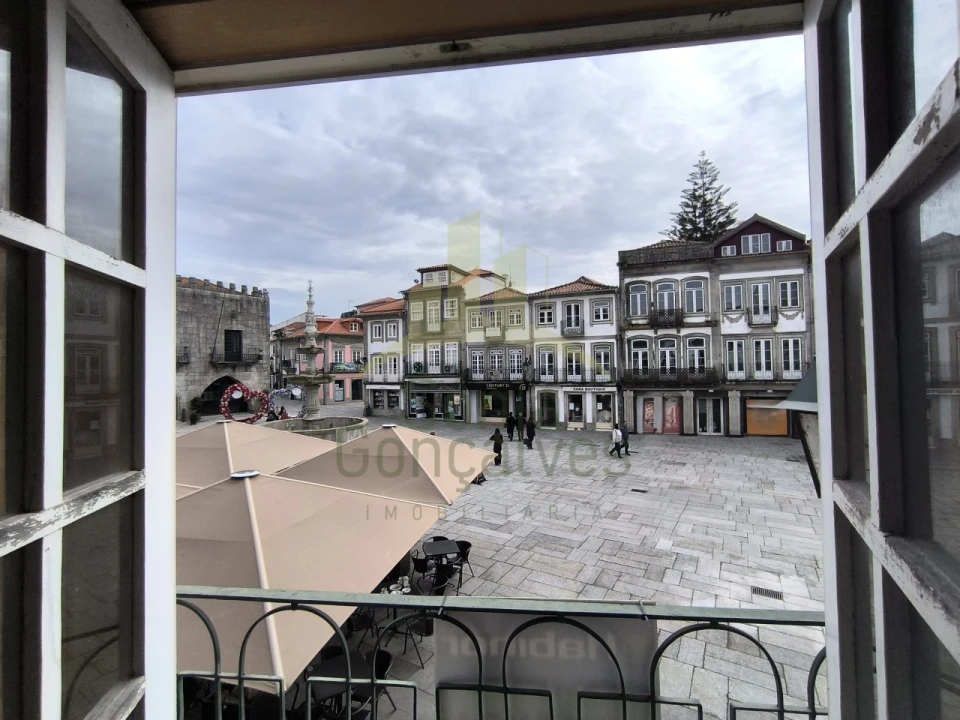 Loja para Arrendamento em Santa Maria Maior e Monserrate e Meadela Foto 8