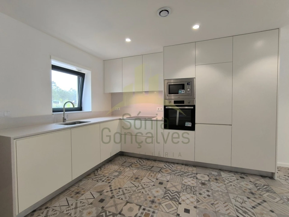 Moradia T3 para Venda em Fontão Foto 1