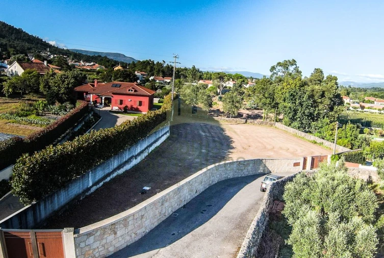 Terreno para Venda em Cardielos e Serreleis Foto 8