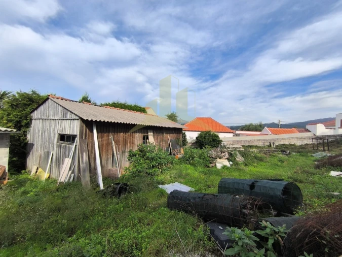 Terreno para Venda em Santa Marta de Portuzelo Foto 3
