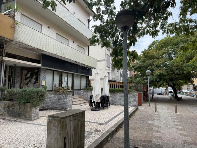 Loja para Venda em Vila Nova de Famalicão e Calendário Foto 3