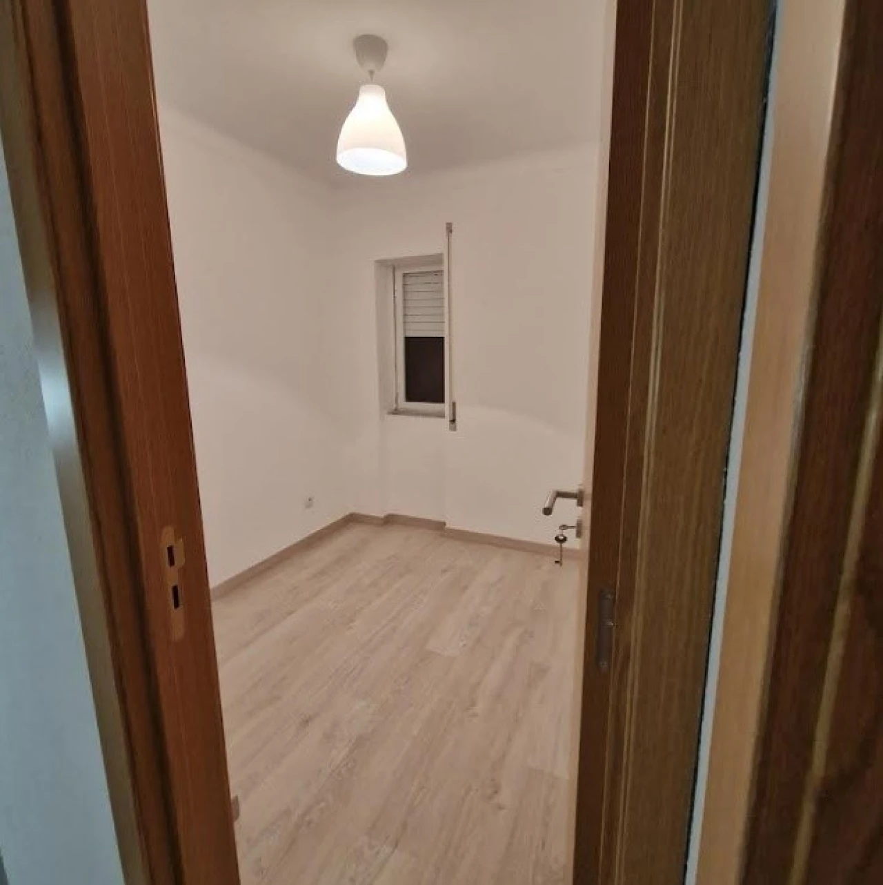 Apartamento T2 para Arrendamento em Espírito Santo, Nossa Senhora da Graça e São Simão Foto 3