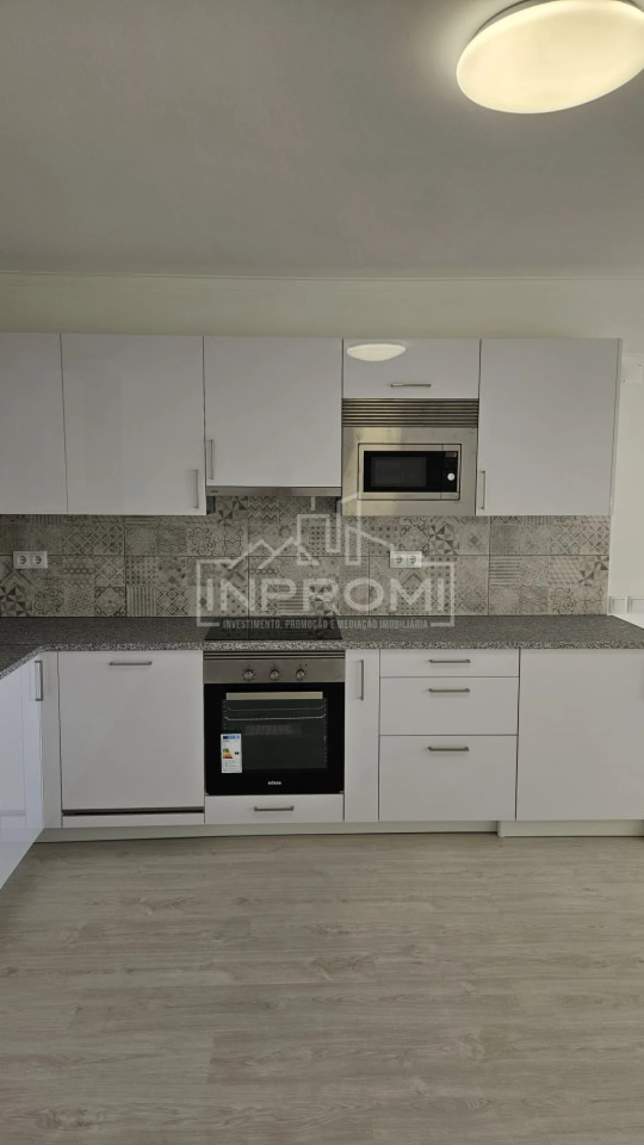 Apartamento T2 para Venda em Cascais e Estoril Foto 3