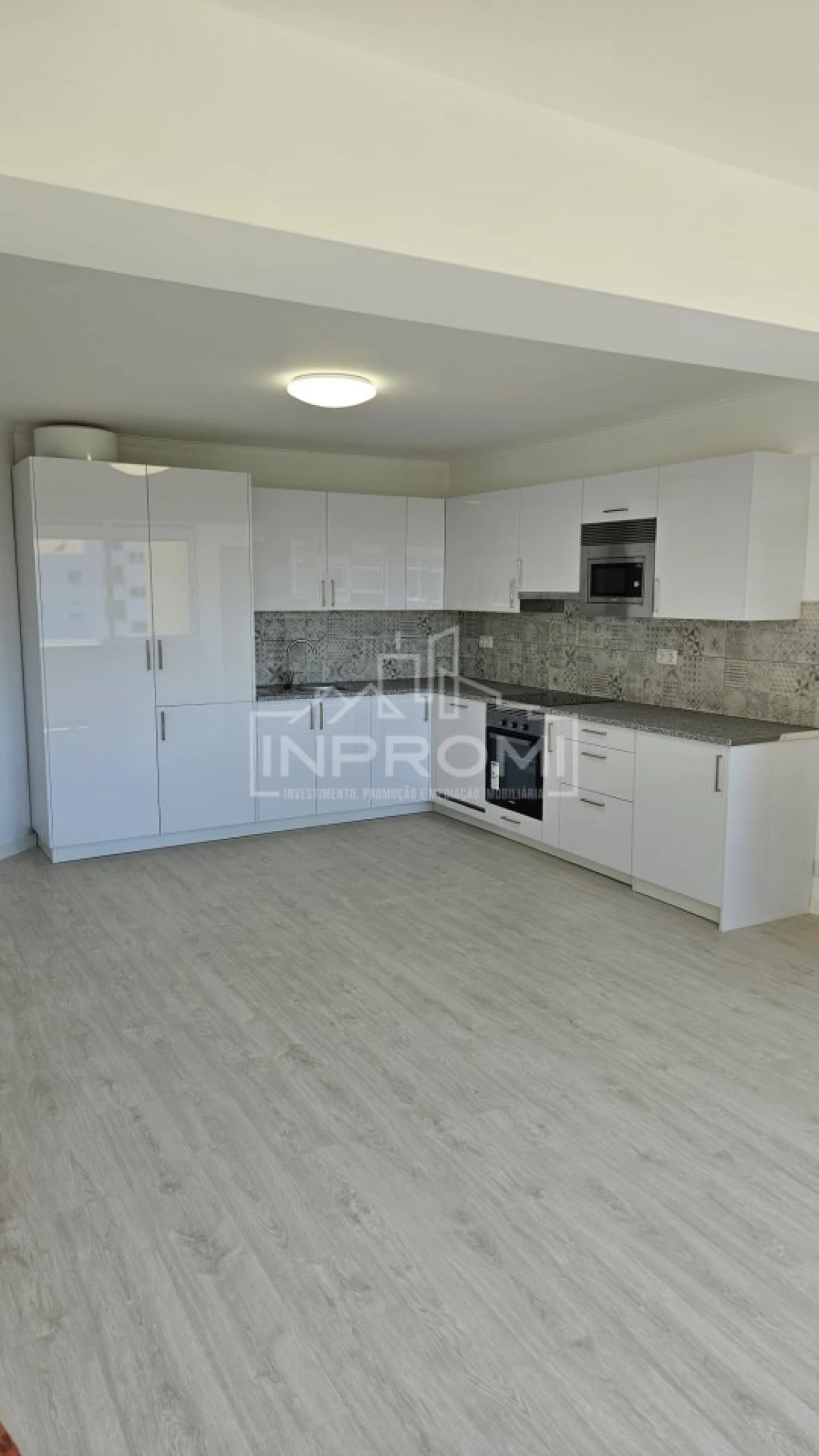 Apartamento T2 para Venda em Cascais e Estoril Foto 1