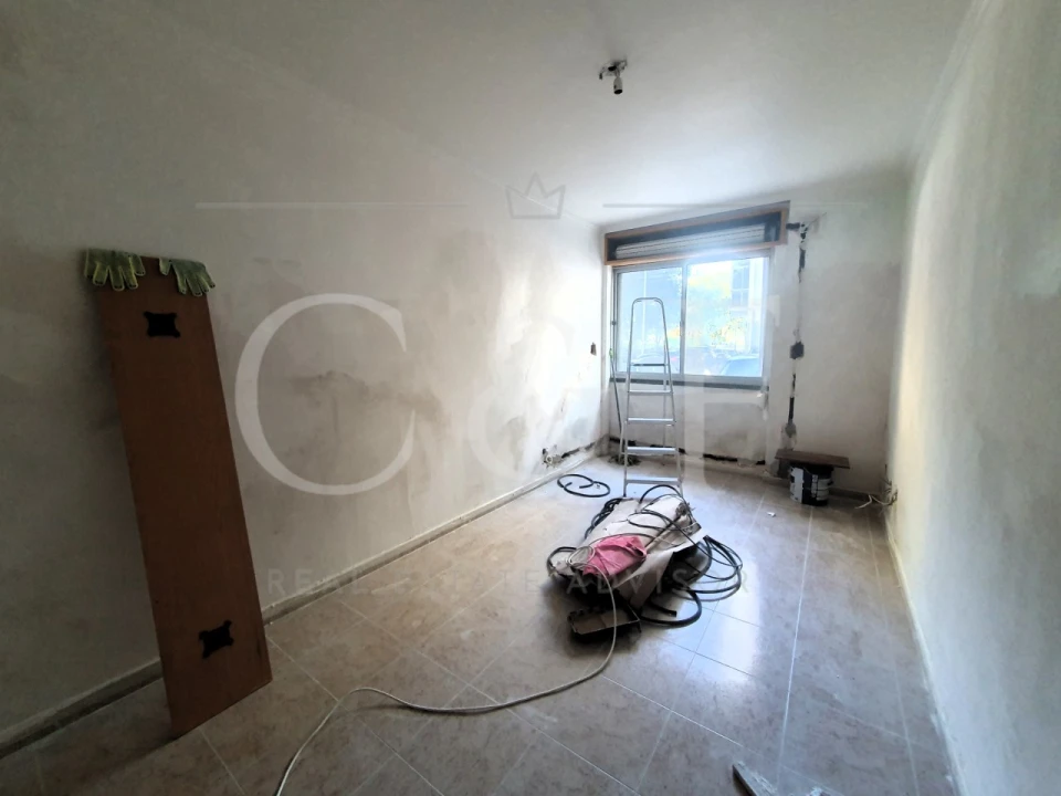 Apartamento T2 para Venda em Benfica Foto 7