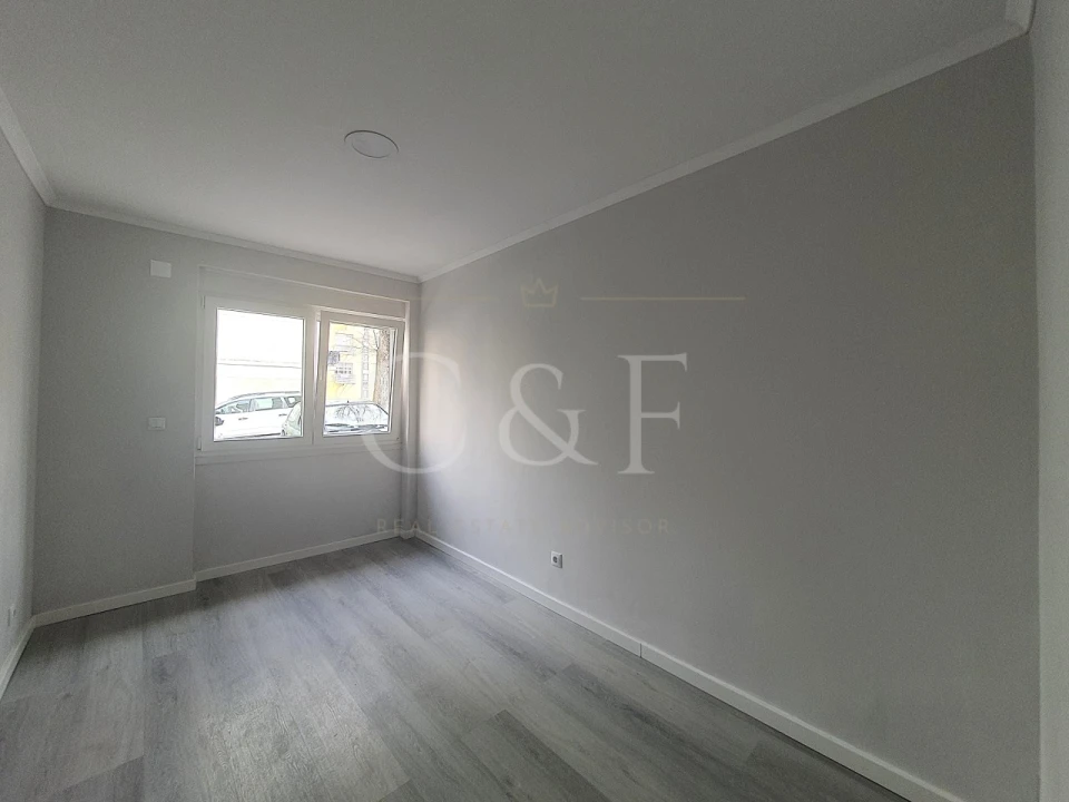 Apartamento T2 para Venda em Benfica Foto 9