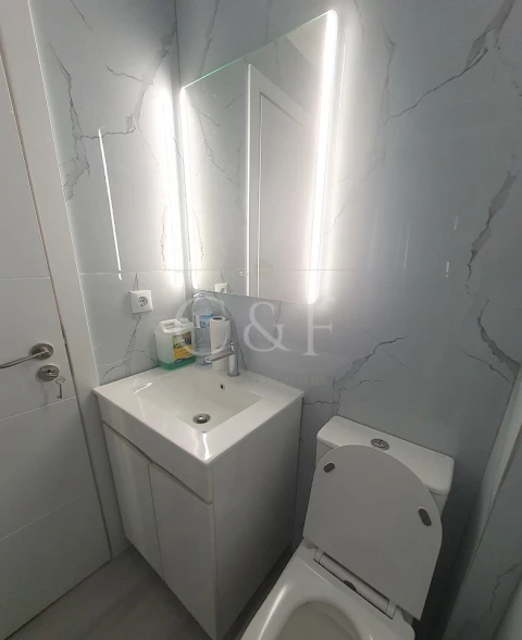Apartamento T2 para Venda em Benfica