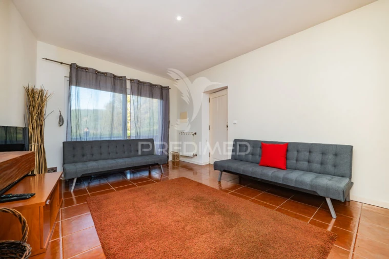 Moradia T1 para Venda em Venda Nova e Pondras Foto 13