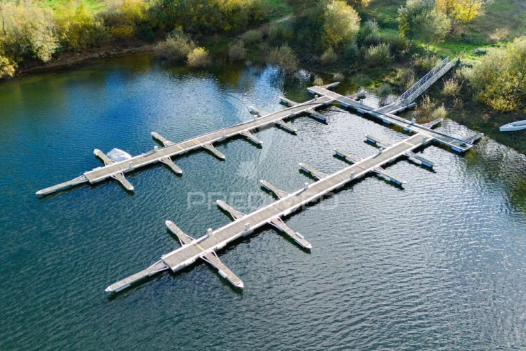 Moradia T1 para Venda em Venda Nova e Pondras Foto 5