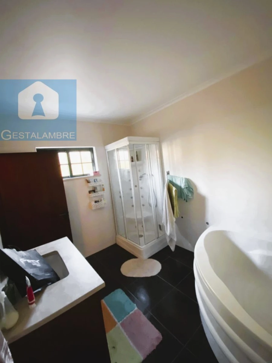 Quinta T5 para Venda em Guia Foto 16