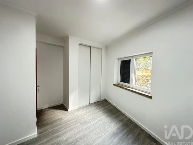 Moradia T5 para Venda em Cavadoude Foto 13