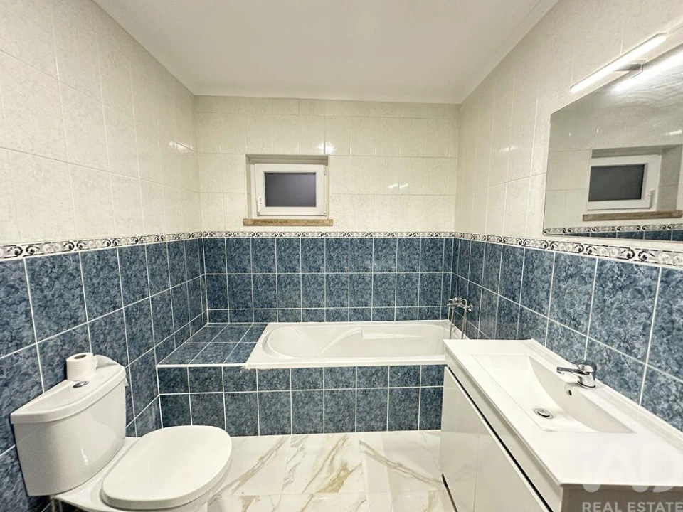 Moradia T5 para Venda em Cavadoude Foto 15