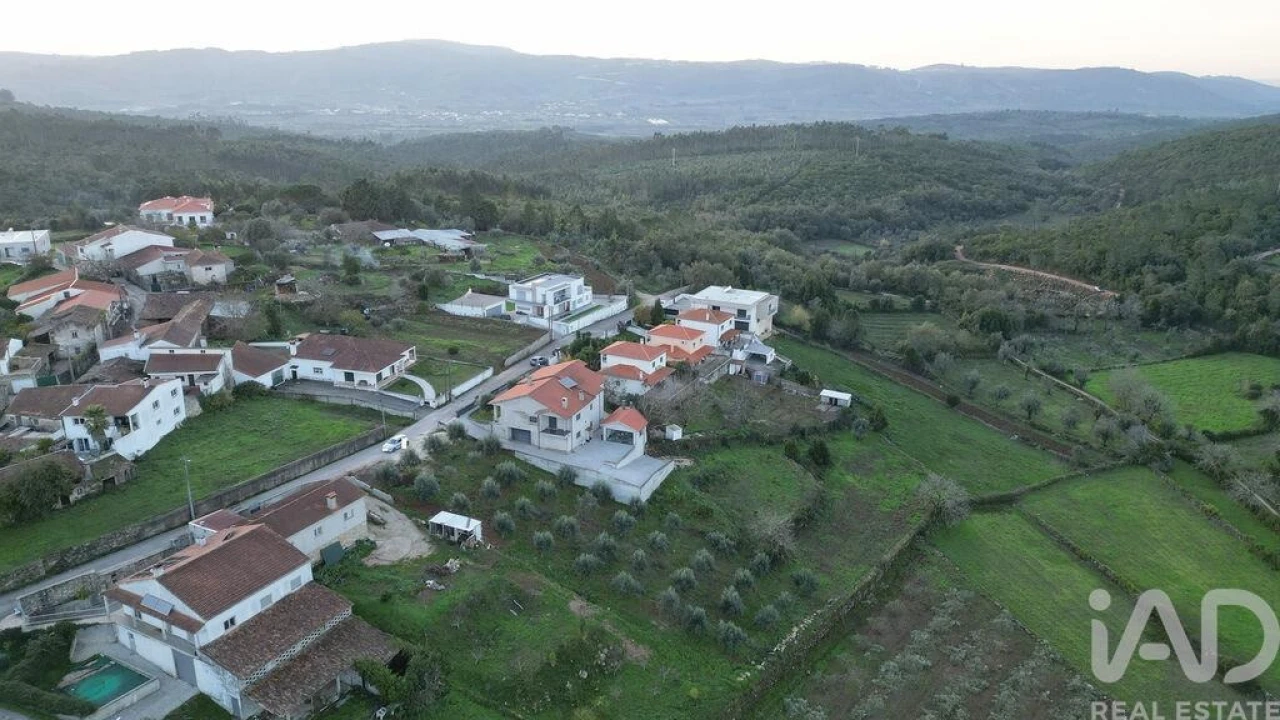 Terreno para Venda em São Miguel, Santa Eufémia e Rabaçal Foto 13