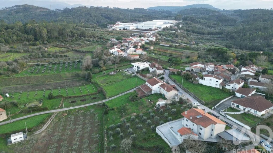 Terreno para Venda em São Miguel, Santa Eufémia e Rabaçal Foto 8
