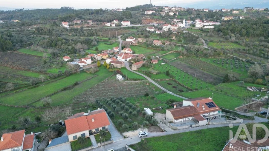 Terreno para Venda em São Miguel, Santa Eufémia e Rabaçal Foto 4