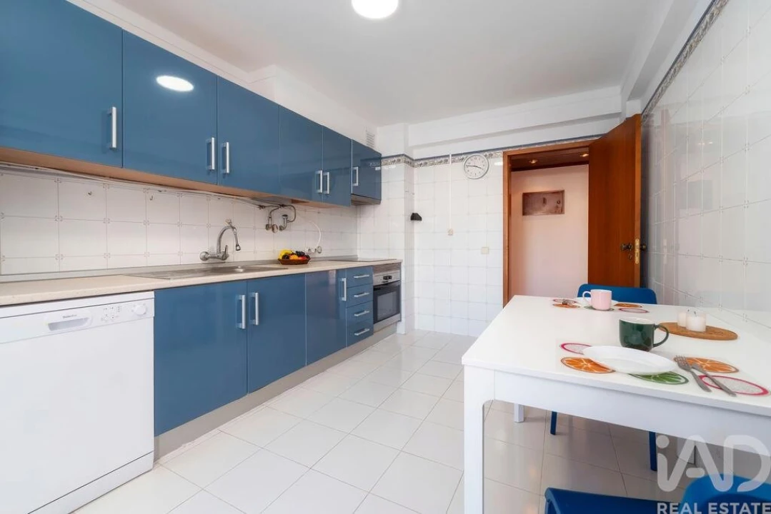 Apartamento T3 para Venda em Pechão Foto 11
