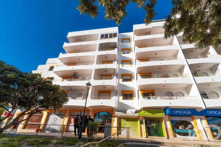 Apartamento T3 para Venda em Pechão Foto 32