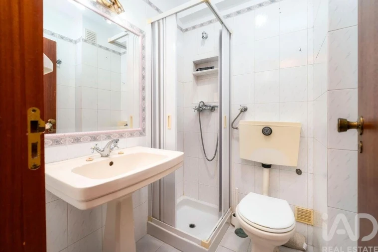 Apartamento T3 para Venda em Pechão Foto 24