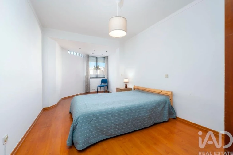Apartamento T3 para Venda em Pechão Foto 18